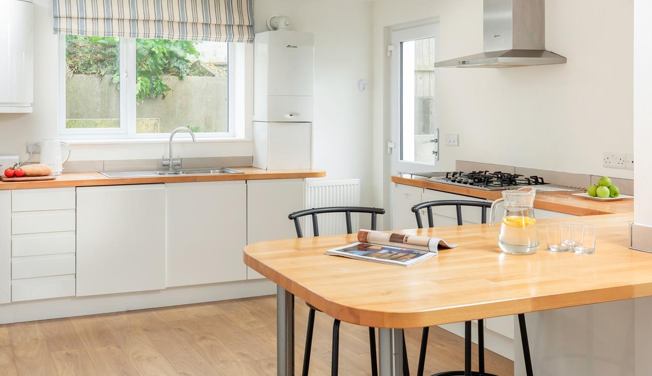 Pick up some fresh Cornish produce to enjoy over dinner.