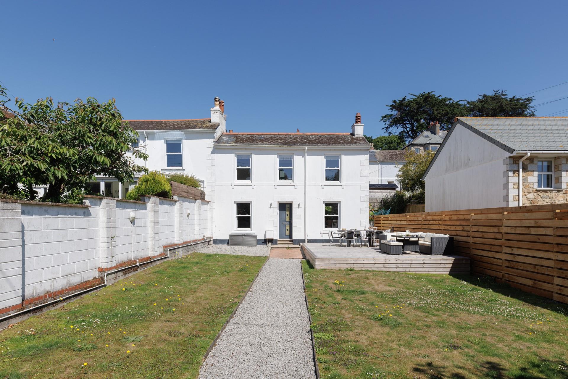 The large garden is ideal for furry friends to play.