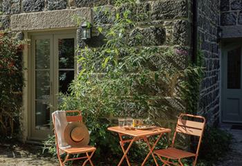 Pour yourself a drink to enjoy in the afternoon sun.