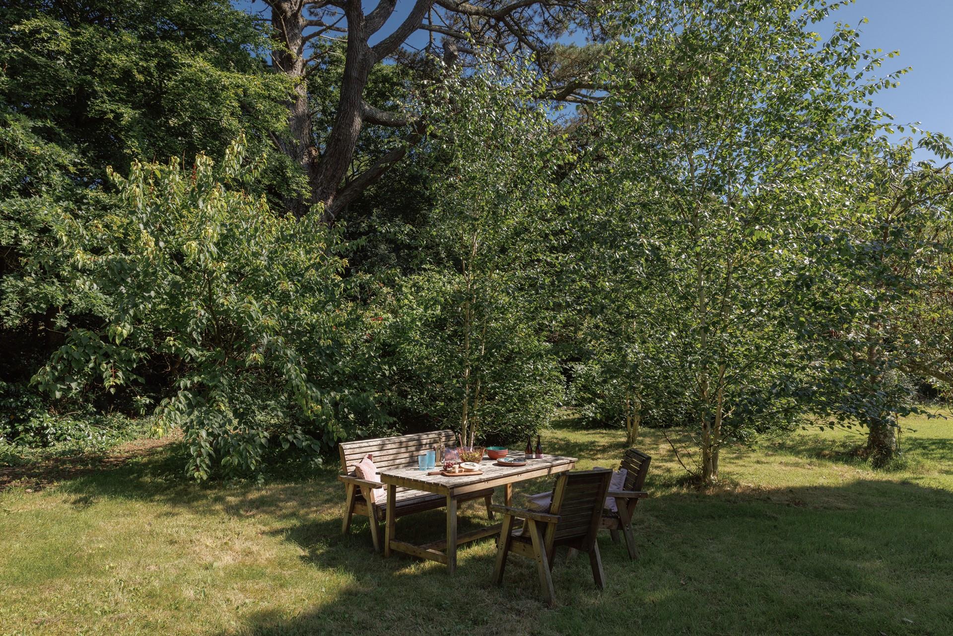 Sink into relaxation mode!