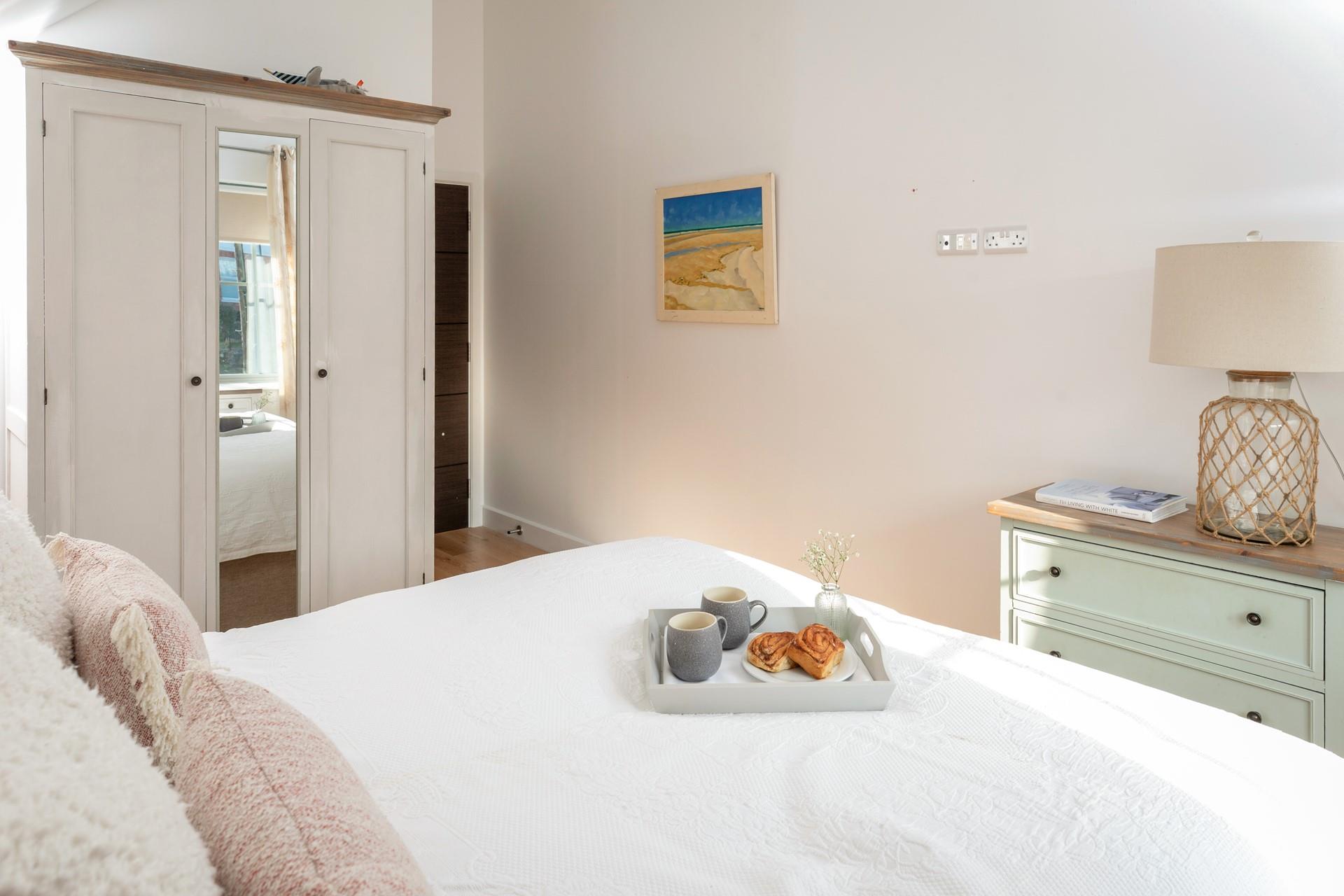 Start the day with breakfast in bed each morning.