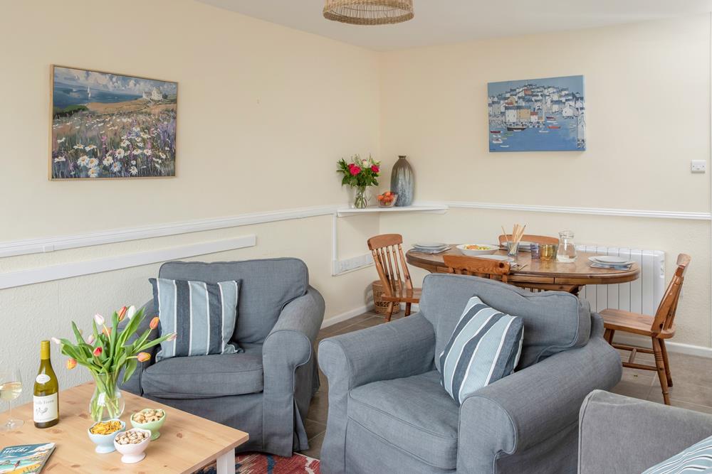 Tuck into wine and nibbles in the evening.