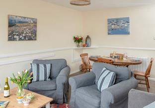 Tuck into wine and nibbles in the evening.