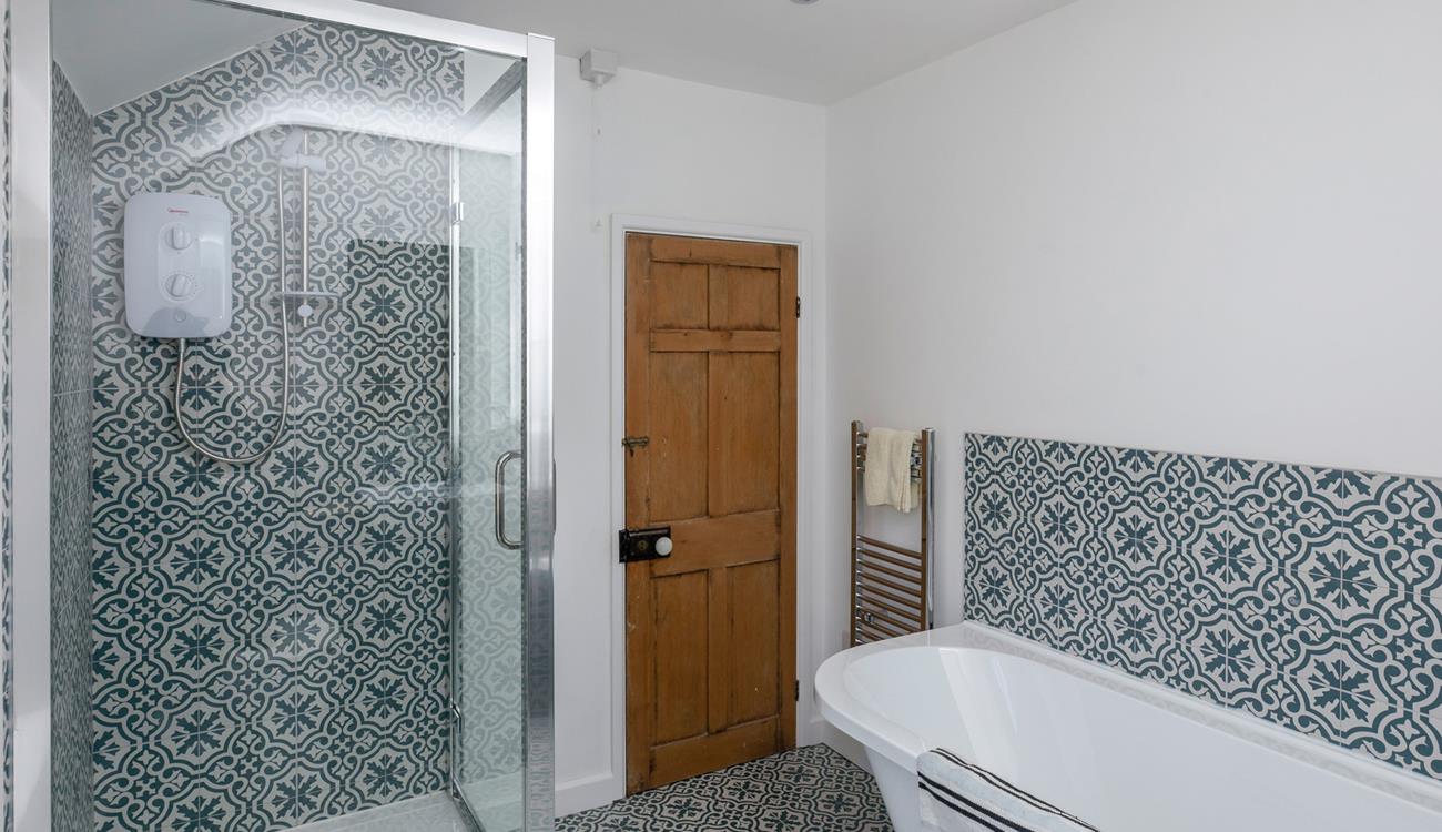 Run a bubble bath and unwind in the evening.