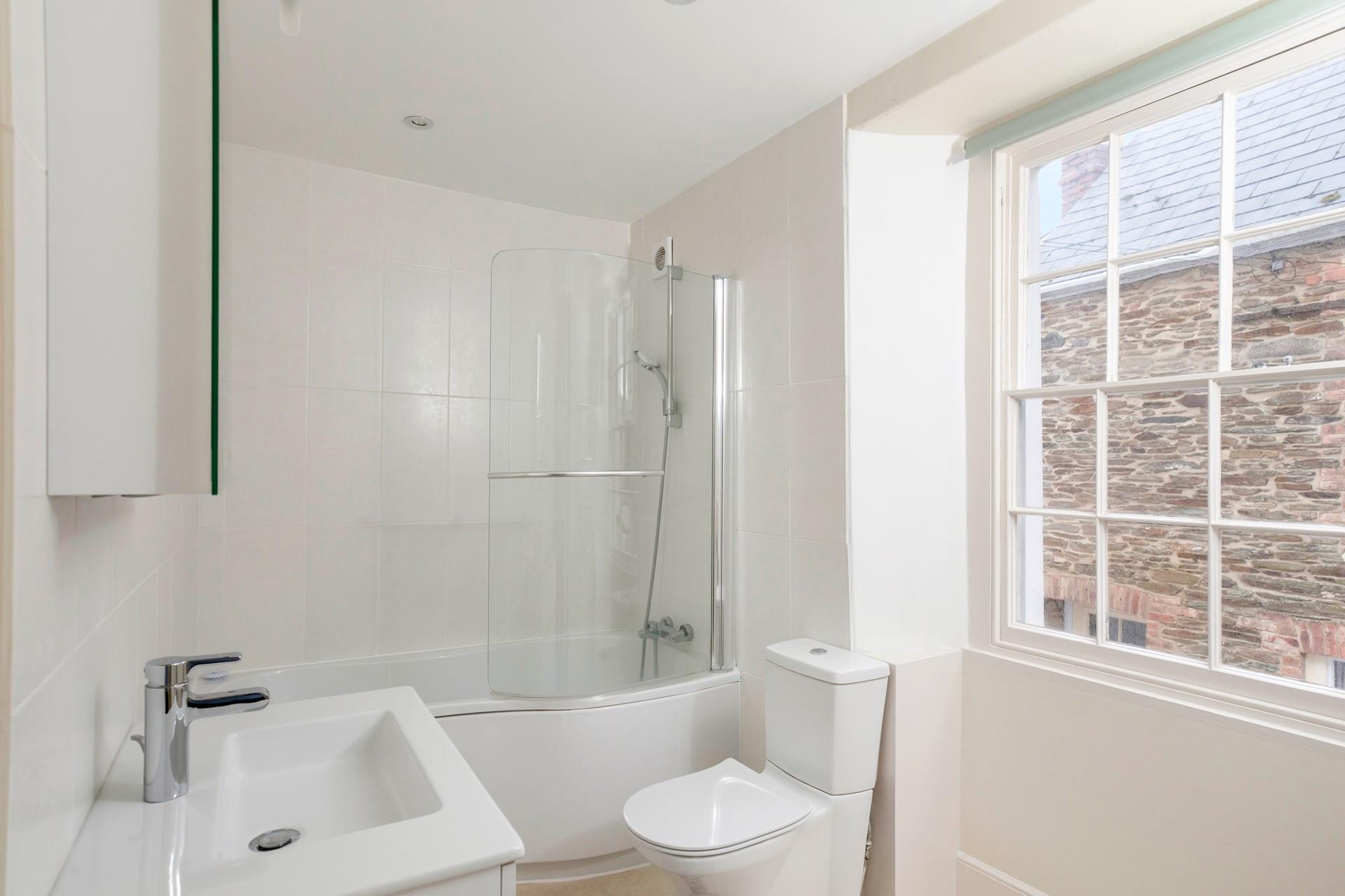 Wash off sandy toes after beach days.