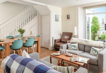 Buckingham Cottage, Sleeps 6 + cot, St Mawes.