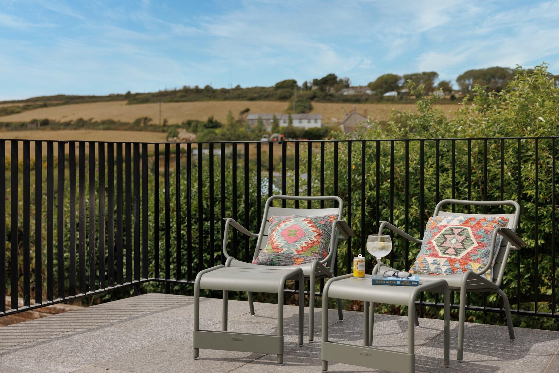 Relax in the sunshine with your favourite cold beverage. 