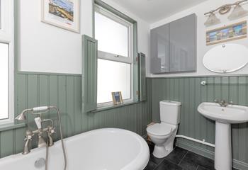 The family bathroom is ideal for freshening up after a day on the beach.