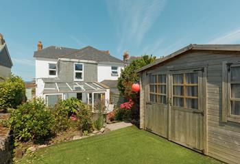 The little one will love to play in the garden area.