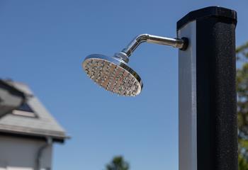 After a surf at Widemouth Bay, rinse off under the heated outdoor shower.