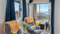 Far-reaching sea views await at Rolling Tides!