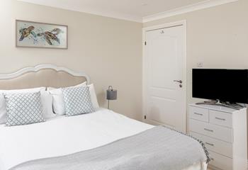 Sink into a dreamy slumber each evening.