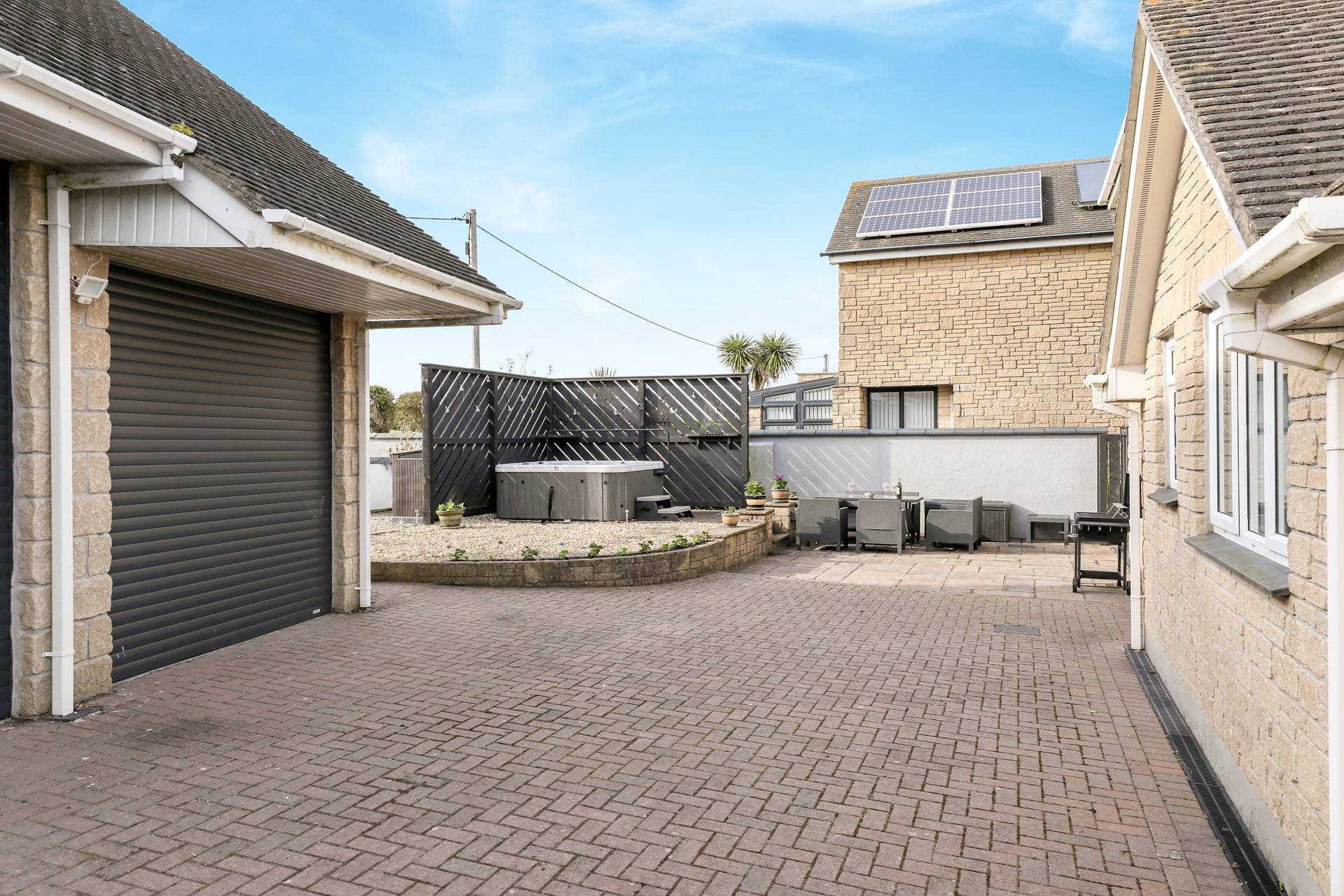 After a day on the beach, the hot tub is perfect for a relaxing soak.