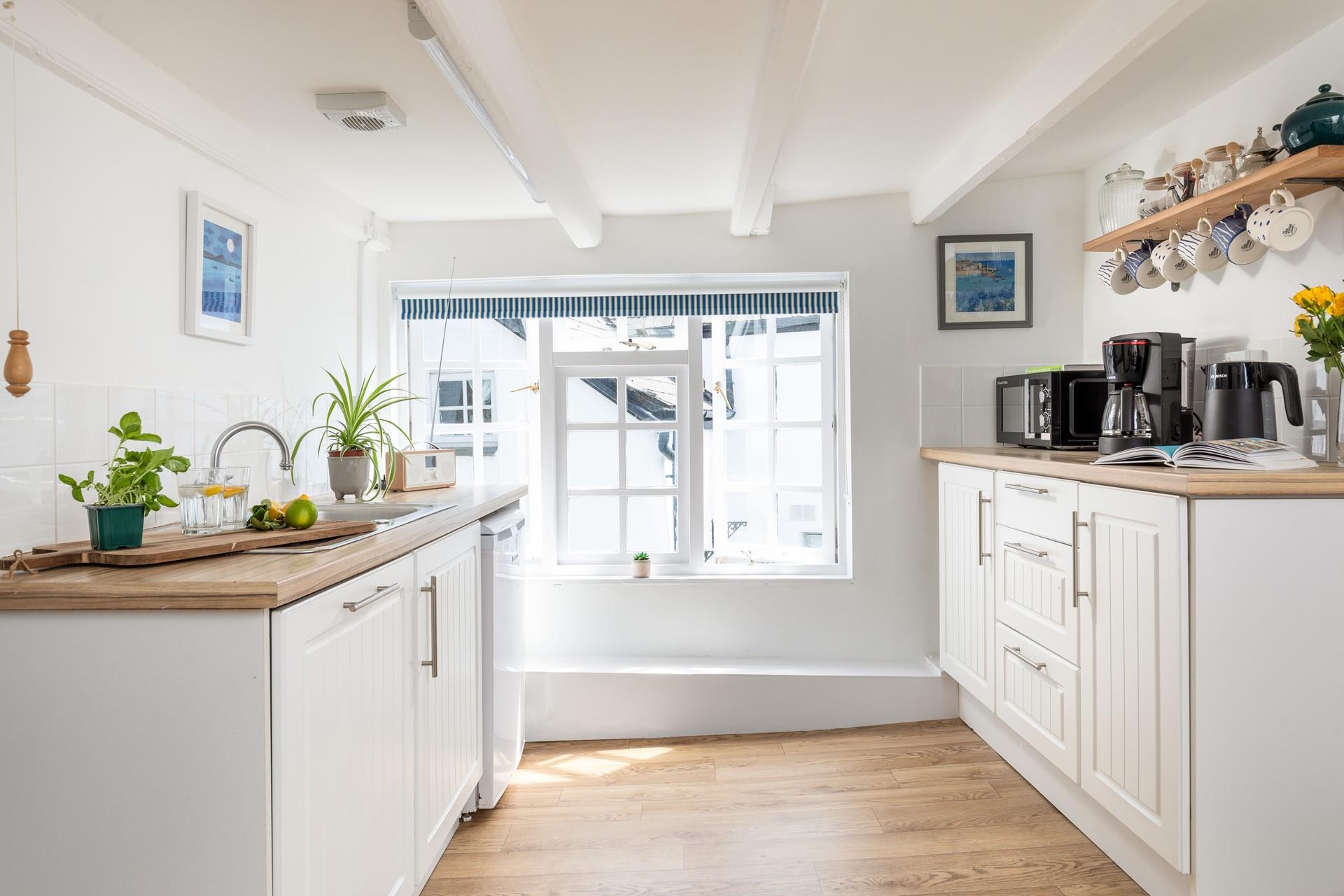 Off Square is a quirky cottage with all the amenities you may need.