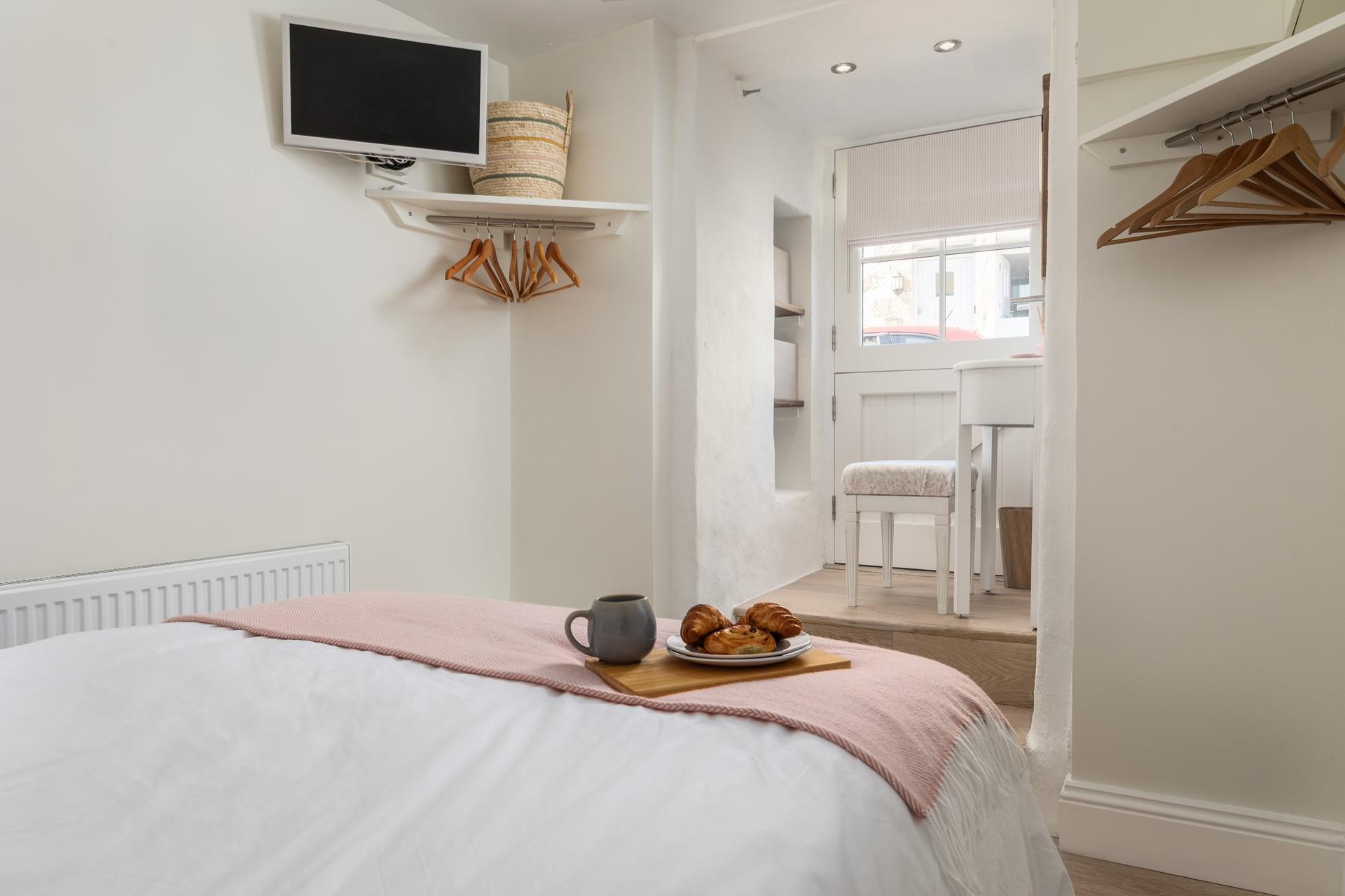 Wake up after a relaxing night's slumber, ready to explore.