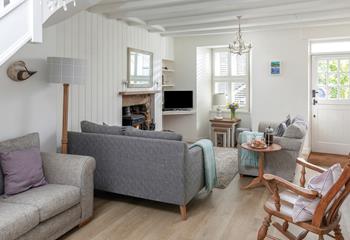 Snuggle up in the cosy living space.