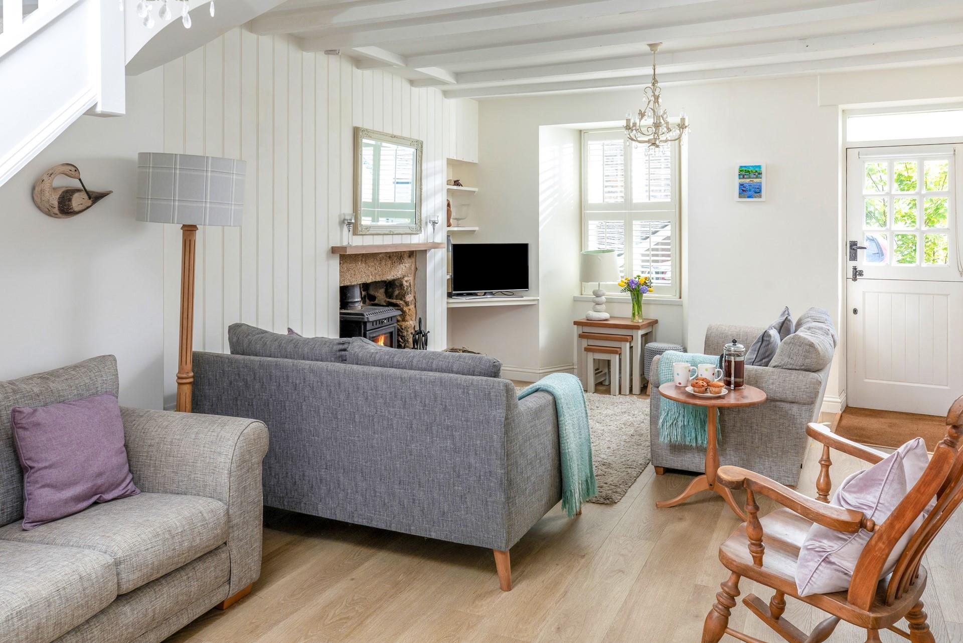 Snuggle up in the cosy living space.