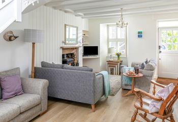 Snuggle up in the cosy living space.