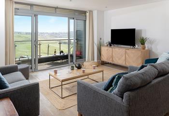 Enjoy far-reaching views across the golf course and down to Fistral beach.