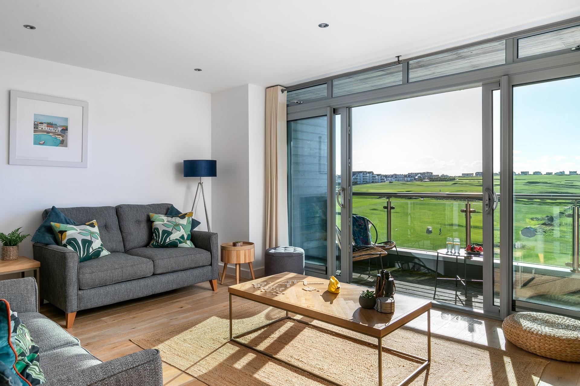 After a day on the beach, enjoy an evening of games in the cosy living space.