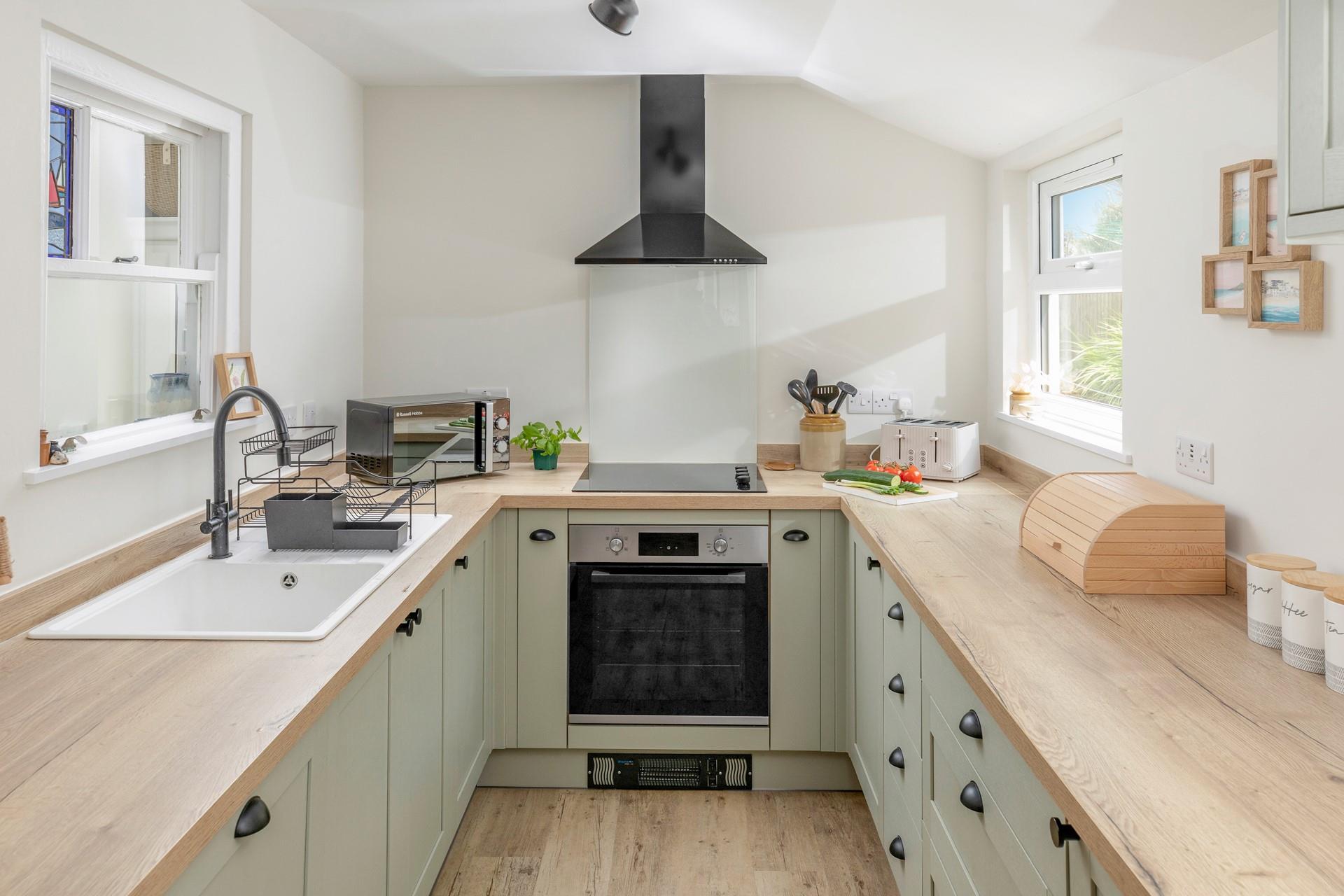 Get some fresh Cornish ingredients to cook a tasty supper.