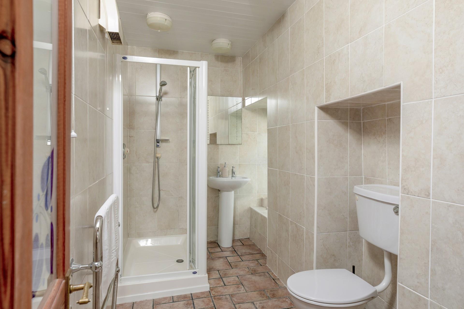 Wash off sandy toes after a day on the beach.