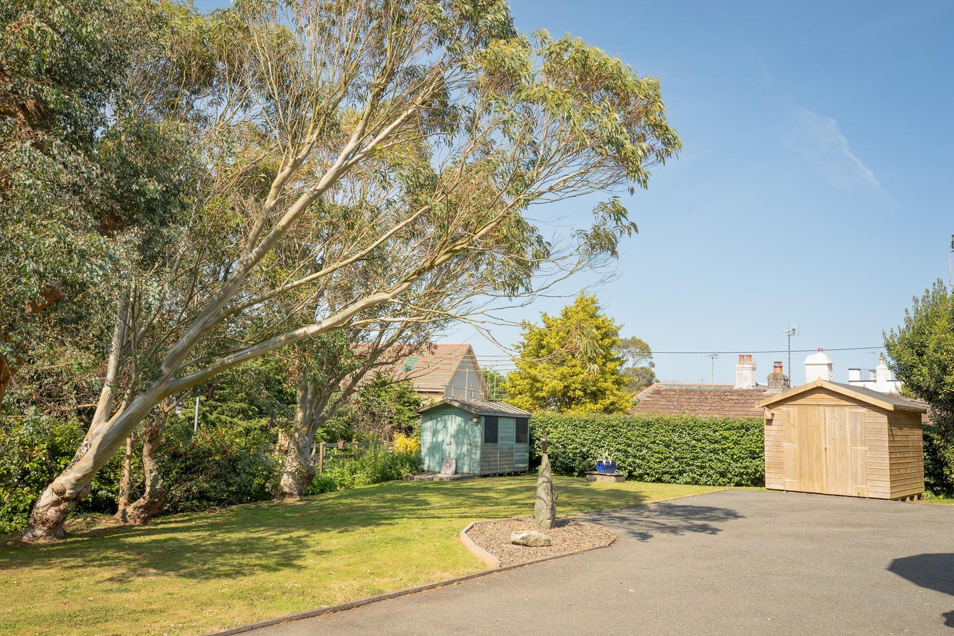 The garden is ideal for soaking up the sunshine.