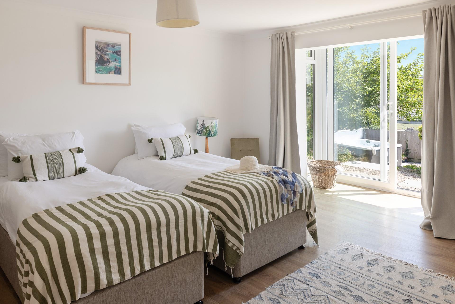 Open the patio doors straight into the garden.