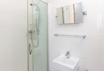 There'll be no bathroom queues in the mornings!