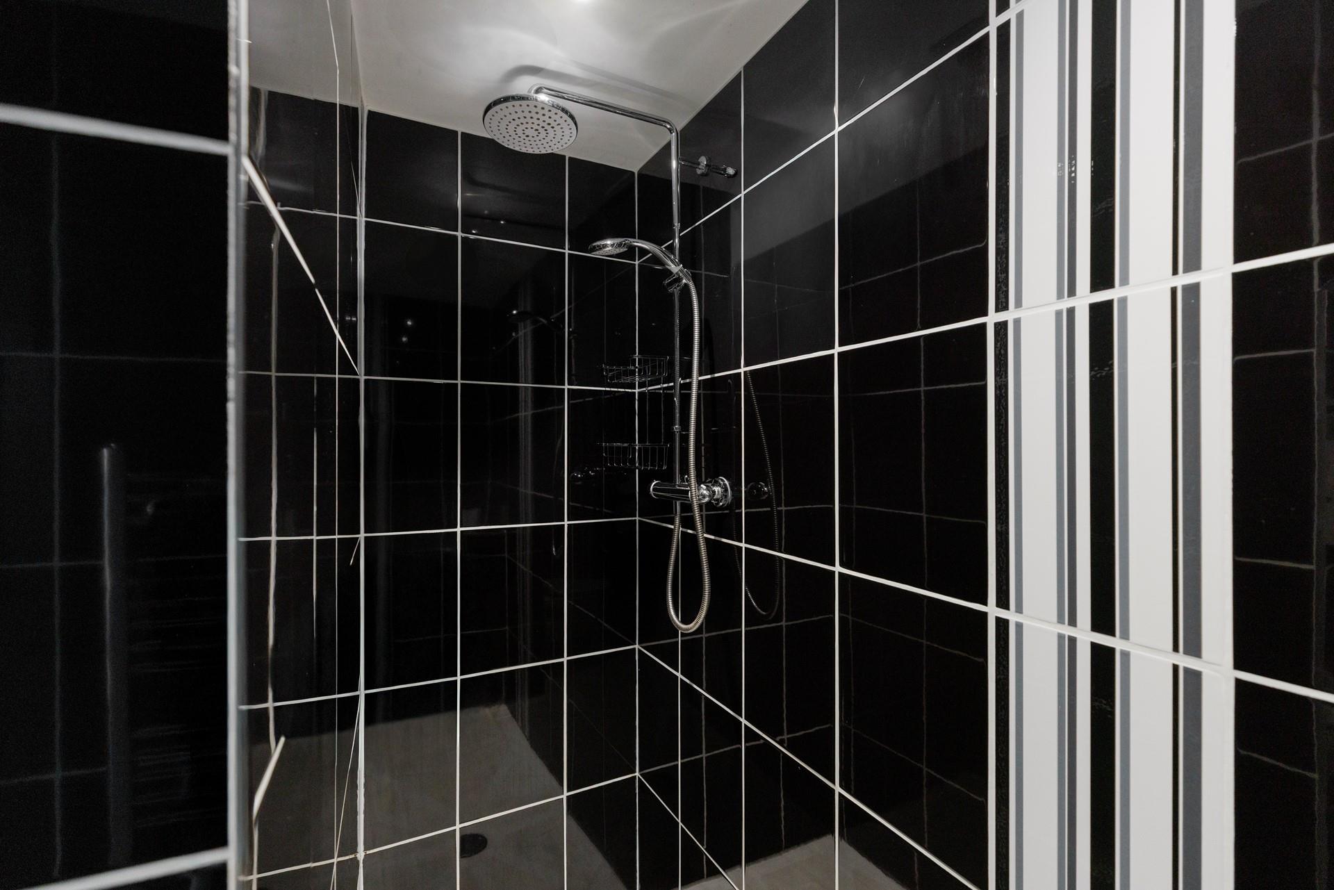 Wash the day away in the en suite shower room.