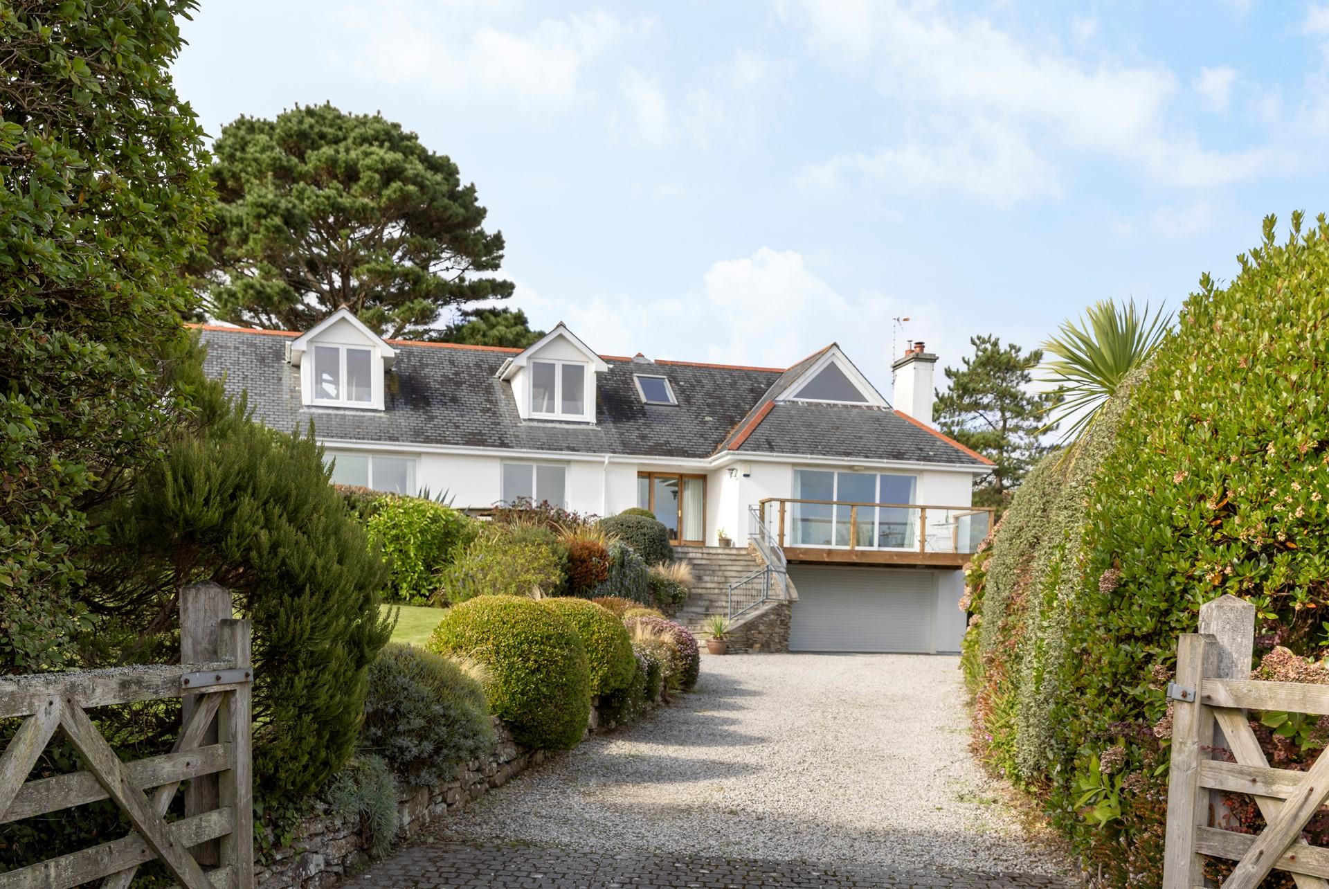 Arrive at Boswedden and sink into holiday mode!