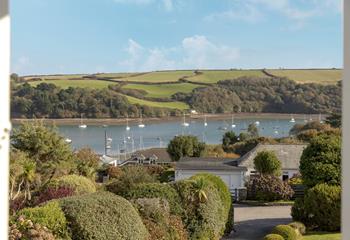 Wander down to the shoreline for a paddle.