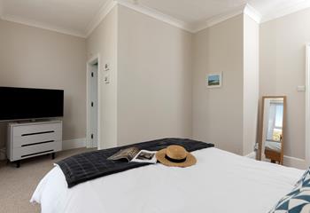 Decide on the day's plans after a restful sleep.