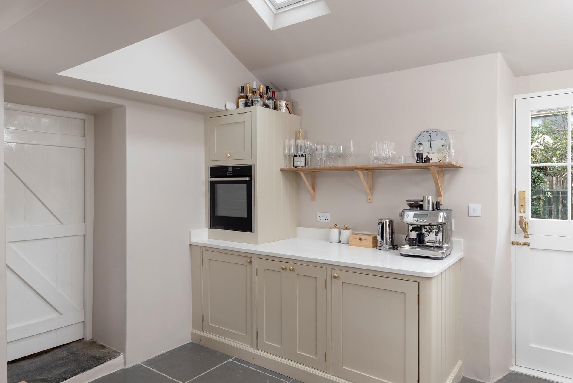 Start the day with a fresh coffee!