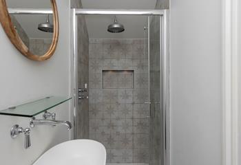 Wash the day away after spending it exploring the coastline.