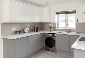 Cook up a storm in the stylish kitchen!
