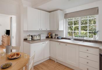 There is plenty of worktop space to cook up a storm!
