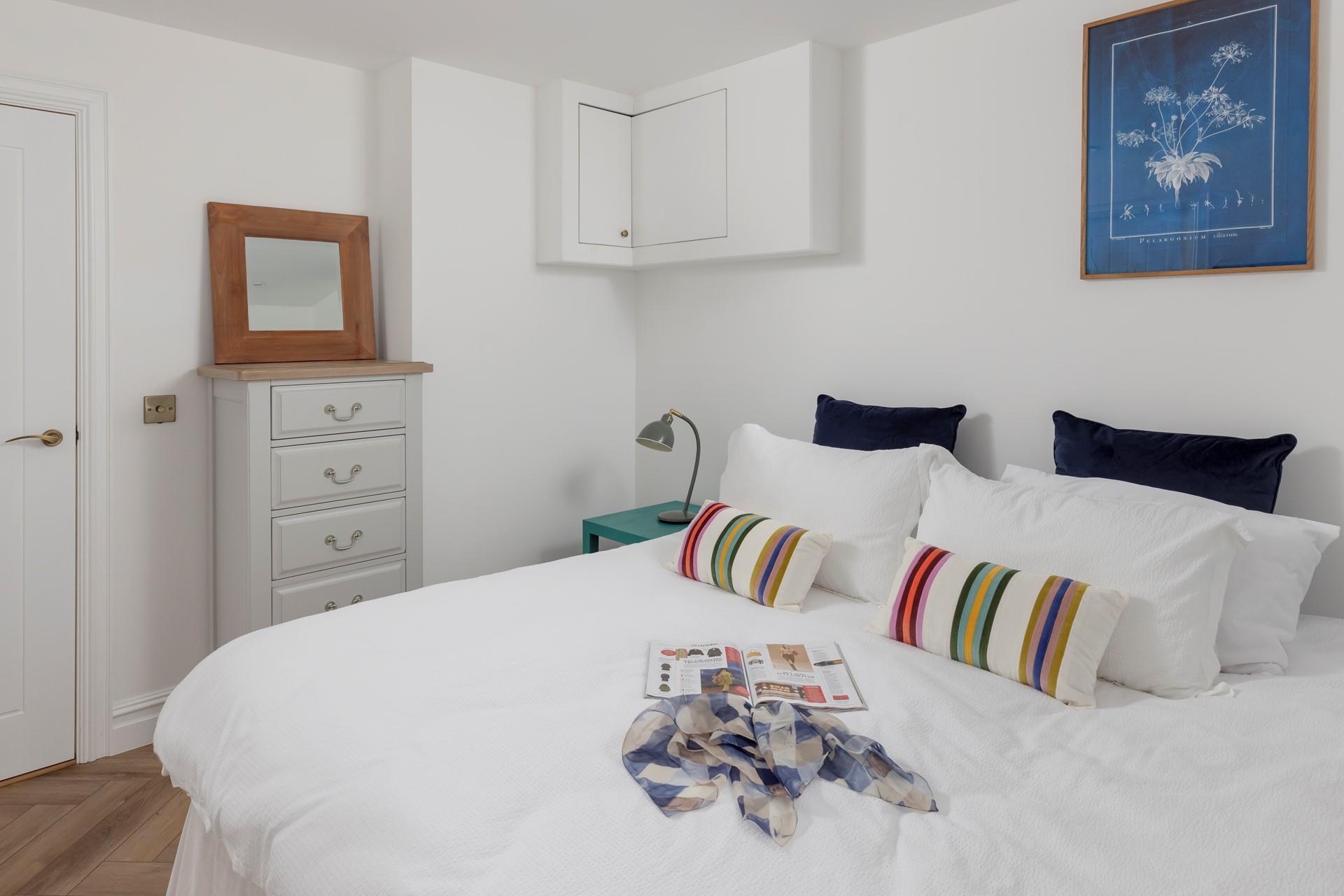 Enjoy cosy nights in at this coastal base.