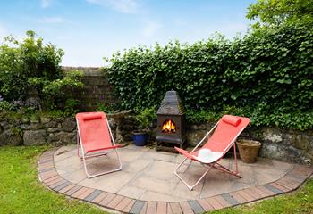 Wrap up warm, light the fire, and gather around for a magical evening of storytelling under the stars. 
