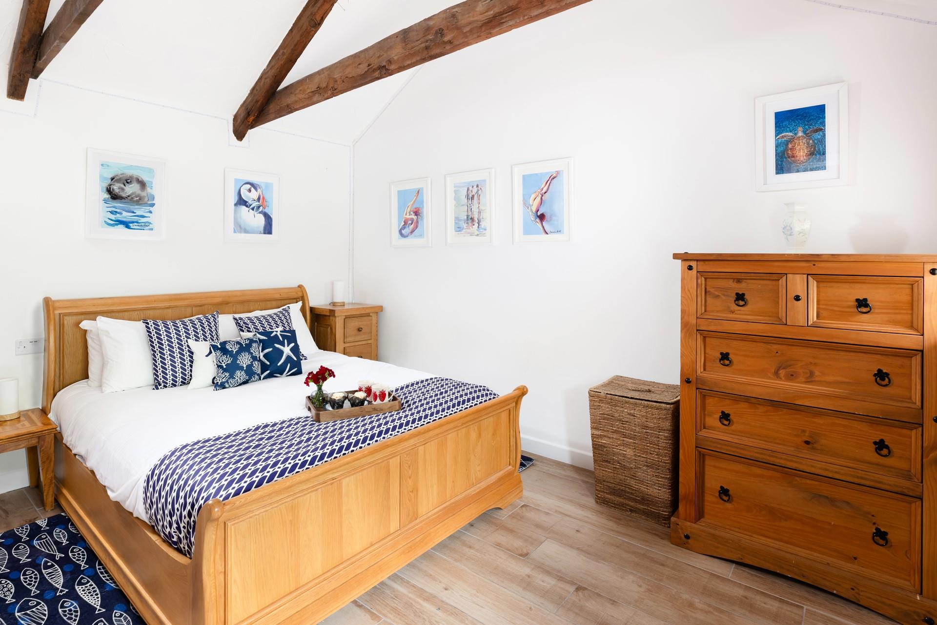 Wake slowly to the peace and quiet of the surrounding countryside. 