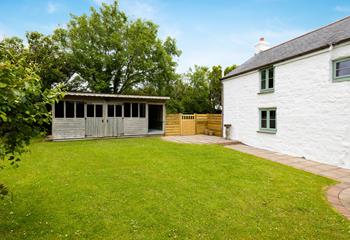 Relax in the fresh country air with plenty of space to unwind. 