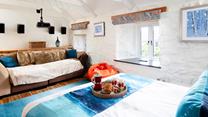 Enjoy slow mornings, soft linens, and your favourite film waiting at the touch of a button. 