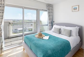 Wake up and wander out onto the balcony to sip your morning cuppa.