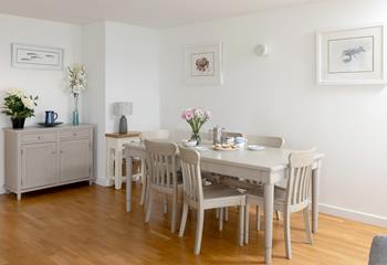 Discuss the days plan over a delicious family breakfast. 