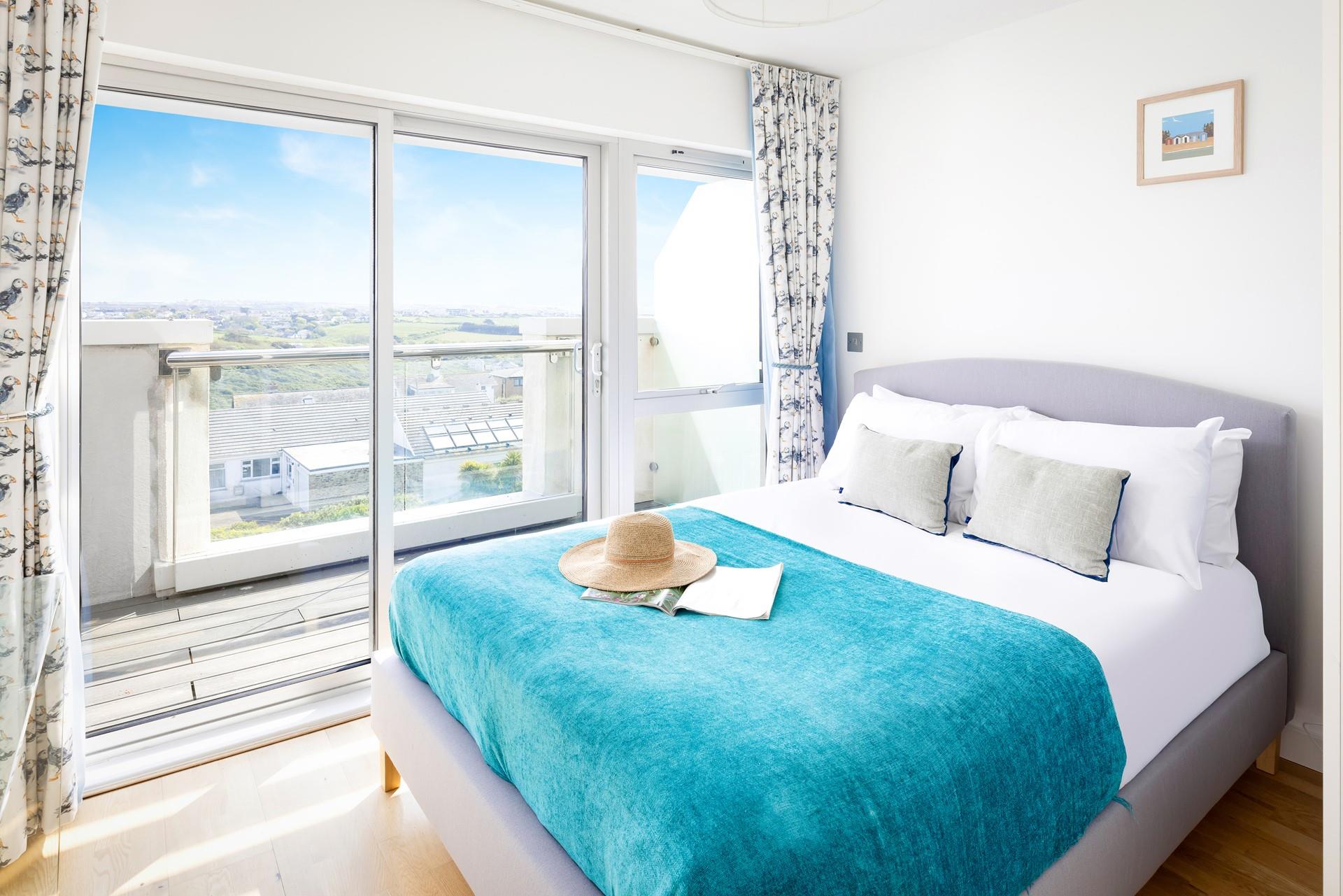 Enjoy your morning coffee on the balcony after a restful night's sleep. 