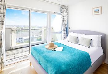 Enjoy your morning coffee on the balcony after a restful night's sleep. 