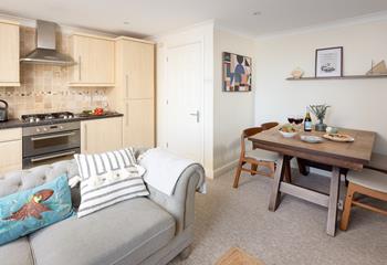 Cook, chat and unwind all in one open space. 