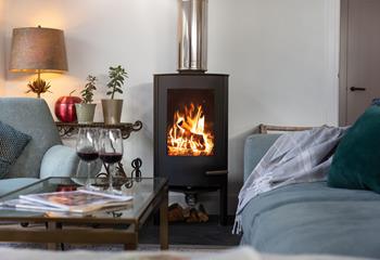 The cosy woodburner makes it perfect for a stay in all seasons!