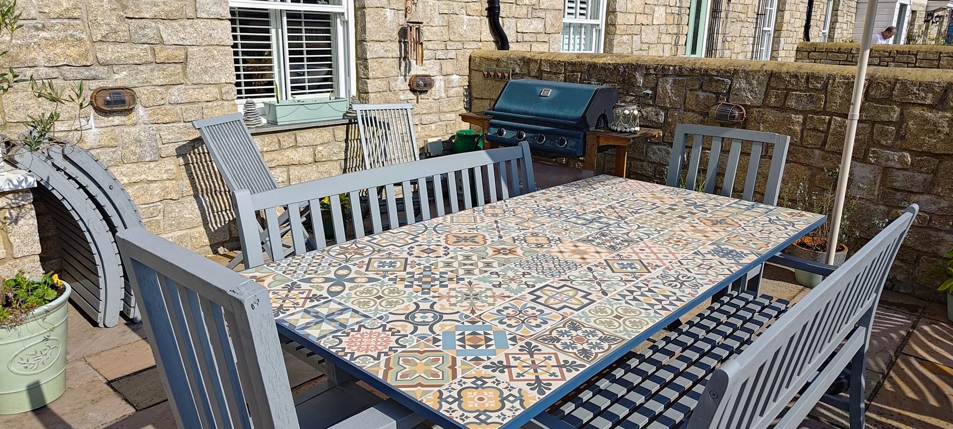 Dine in the sunshine after a day of exploring. 