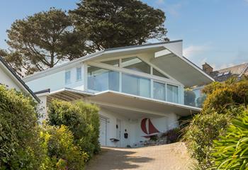 Step outside and within minutes you can be in the centre of the town!